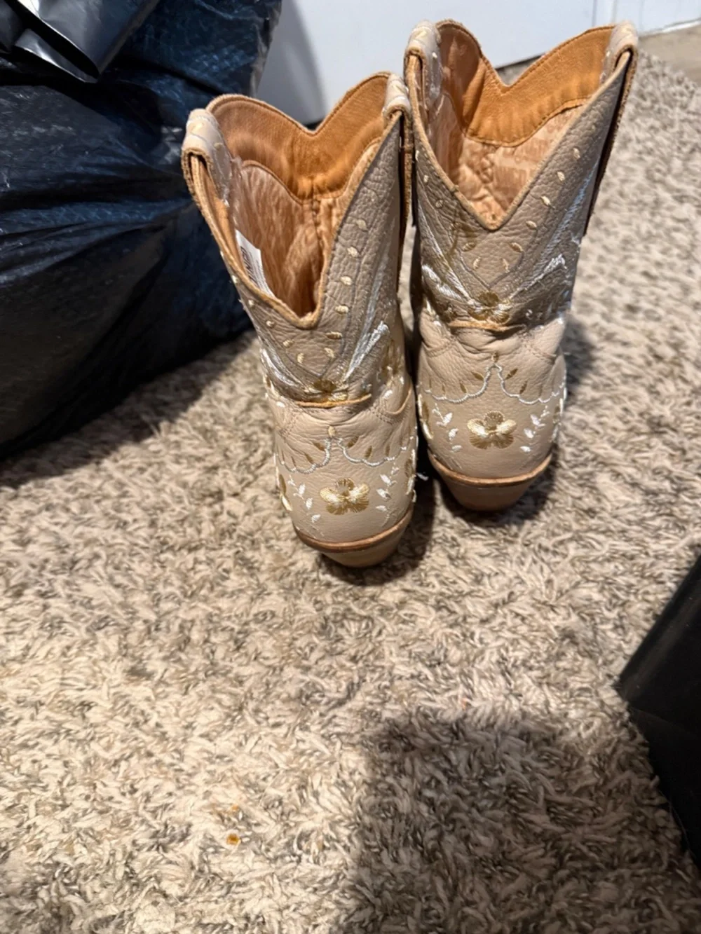 Dingo Ankle Boots